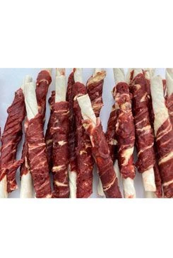 Pochoutka Kabanos obalený v hovězím a treskou Gramáž 100g