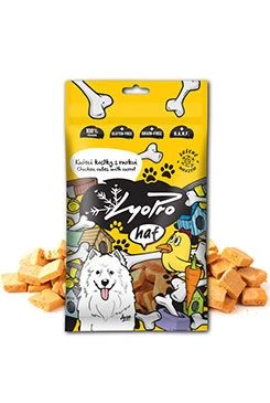 Premio para perro cubitos de pollo liofilizados con zanahoria Gramáž 50g