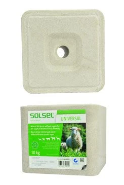 Bloque de sal mineral universal sin cobre Gramáž 10kg
